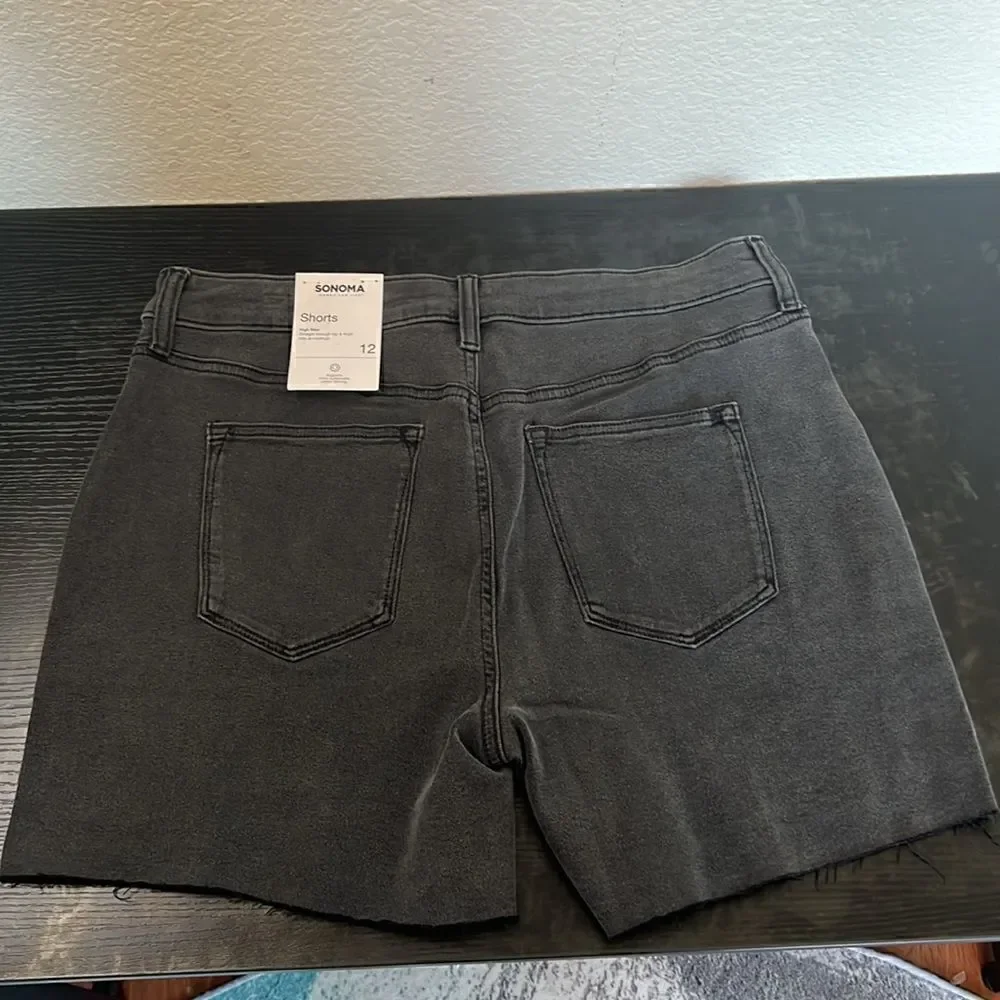 Women's Sonoma Flat Front Shorts - Size 12